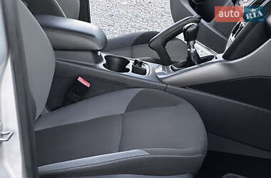 Универсал Ford Focus 2012 в 