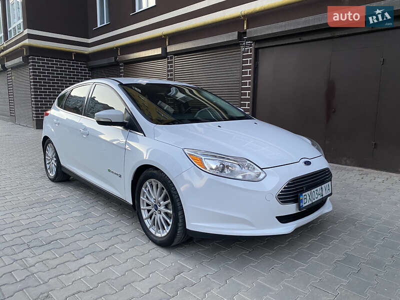 Хэтчбек Ford Focus 2014 в Хмельницком