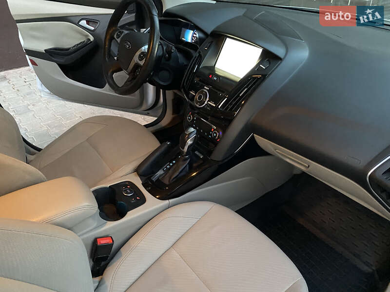 Хэтчбек Ford Focus 2014 в Хмельницком