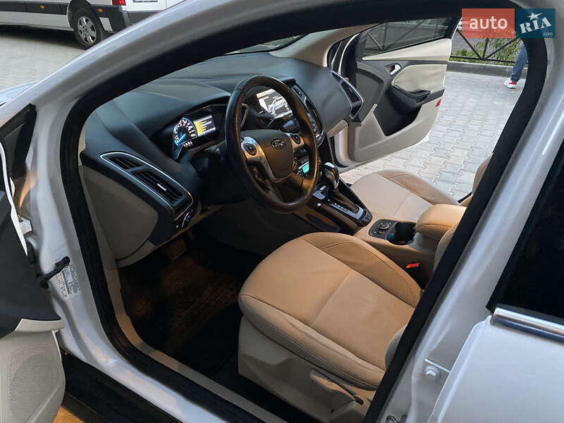 Хэтчбек Ford Focus 2014 в Хмельницком