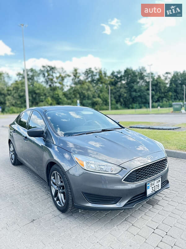 Седан Ford Focus 2016 в Радивилове фото 2 Седан Ford Focus 2016 в Радивилове