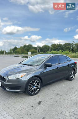 Седан Ford Focus 2016 в 
