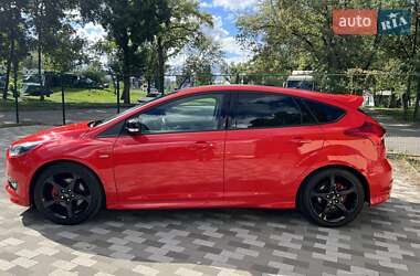 Хетчбек Ford Focus 2017 в Києві