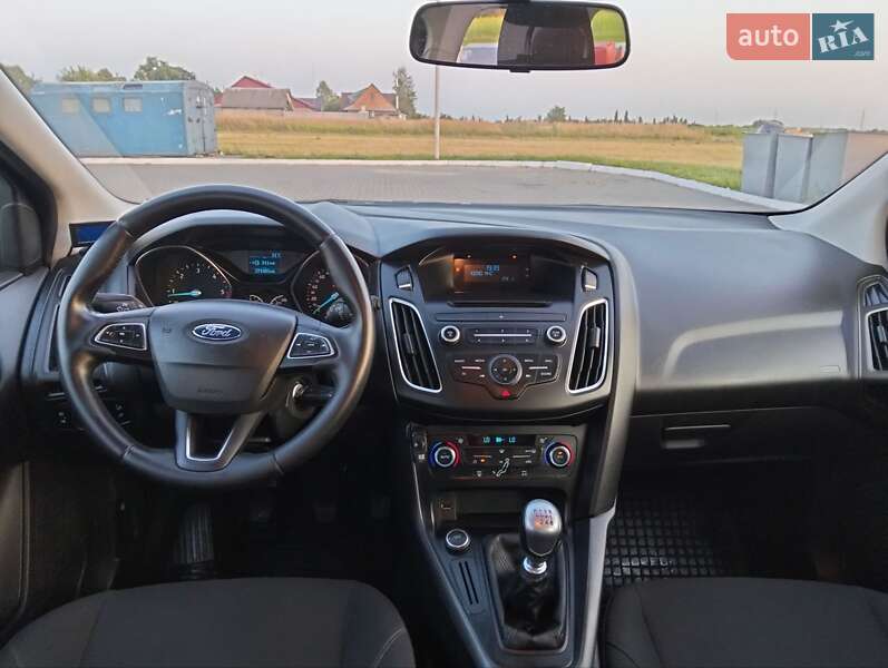 Универсал Ford Focus 2015 в Луцке
