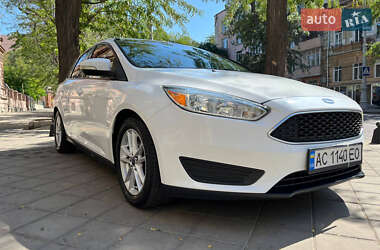 Седан Ford Focus 2015 в 
