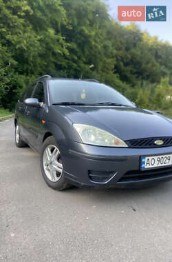 Универсал Ford Focus 2003 в Поляне