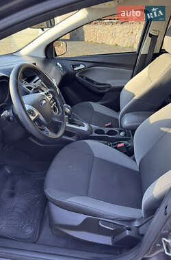 Хэтчбек Ford Focus 2014 в 