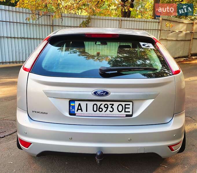 Хэтчбек Ford Focus 2011 в Киеве