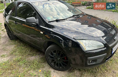Хэтчбек Ford Focus 2005 в Андрушевке