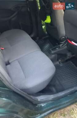 Универсал Ford Focus 2004 в 