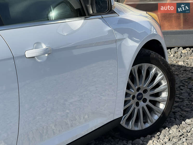 Хетчбек Ford Focus 2011 в Стрию