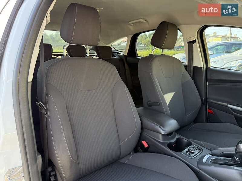 Хетчбек Ford Focus 2011 в Стрию