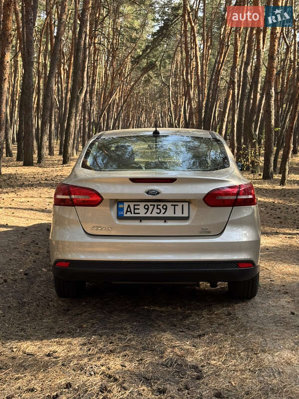 Седан Ford Focus 2017 в Днепре