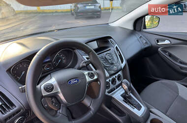 Хэтчбек Ford Focus 2014 в 