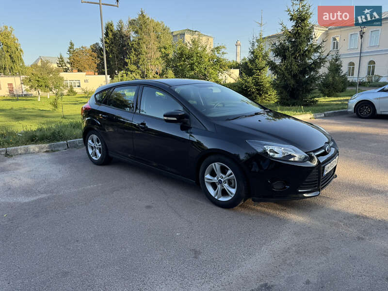 Хэтчбек Ford Focus 2014 в Житомире