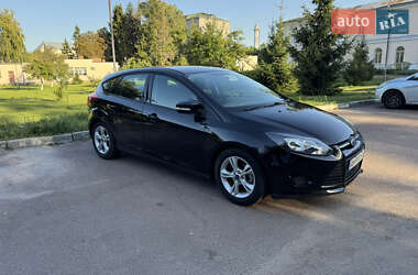 Хэтчбек Ford Focus 2014 в 
