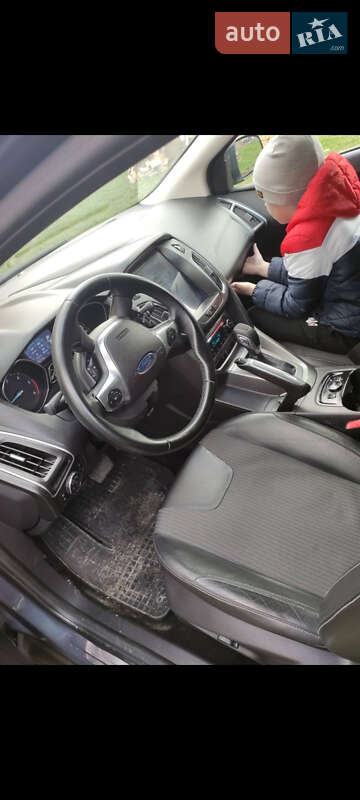 Хэтчбек Ford Focus 2012 в Самборе