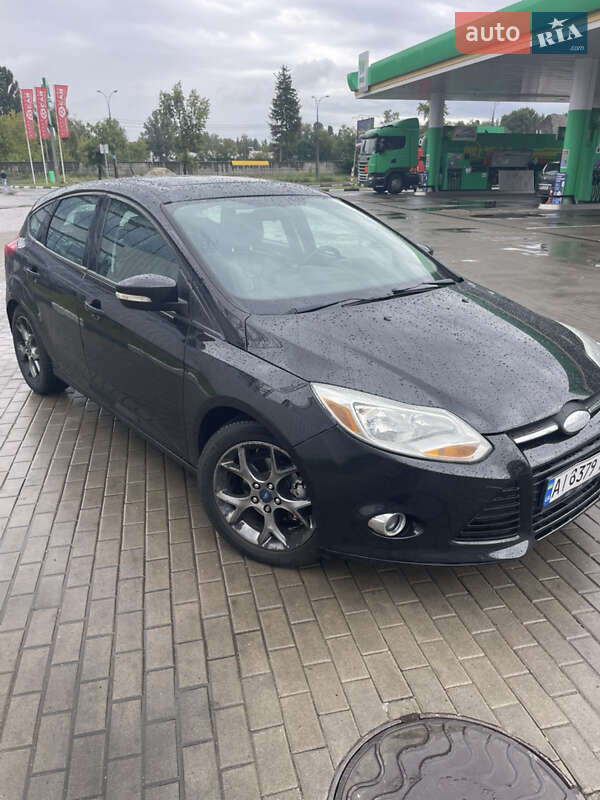 Хэтчбек Ford Focus 2013 в Киеве