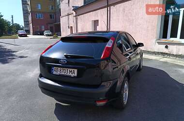Хэтчбек Ford Focus 2007 в 