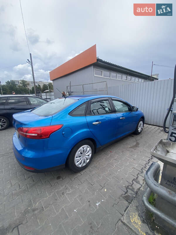 Седан Ford Focus 2013 в Києві фото 4 Седан Ford Focus 2013 в Києві
