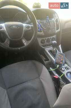Универсал Ford Focus 2014 в 
