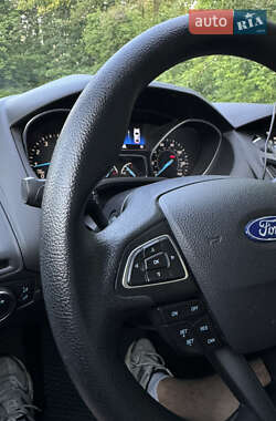 Хэтчбек Ford Focus 2017 в 