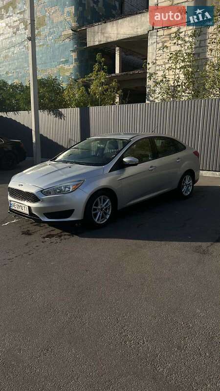 Седан Ford Focus 2015 в Днепре