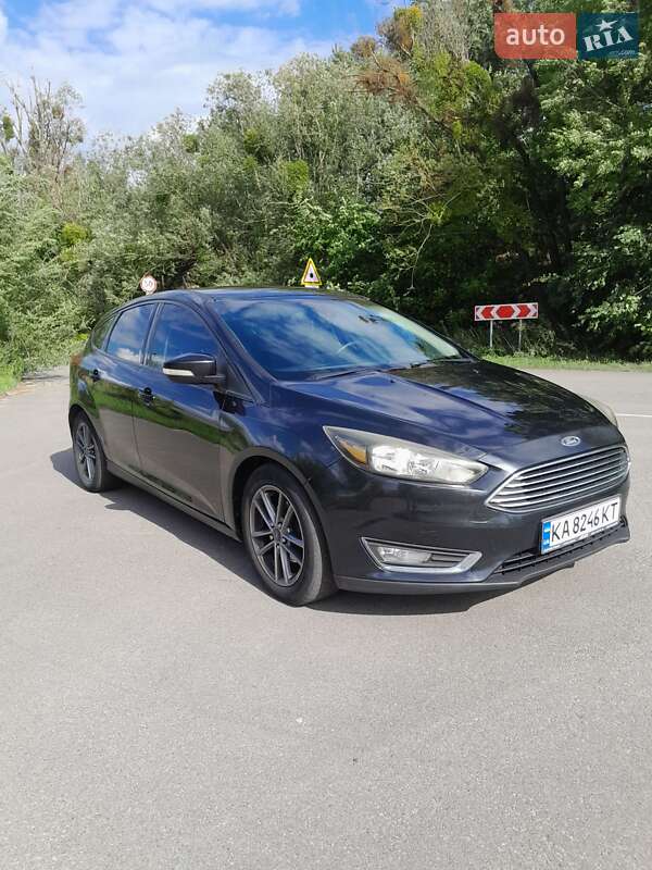 Хэтчбек Ford Focus 2015 в Киеве фото 2 Хэтчбек Ford Focus 2015 в Киеве