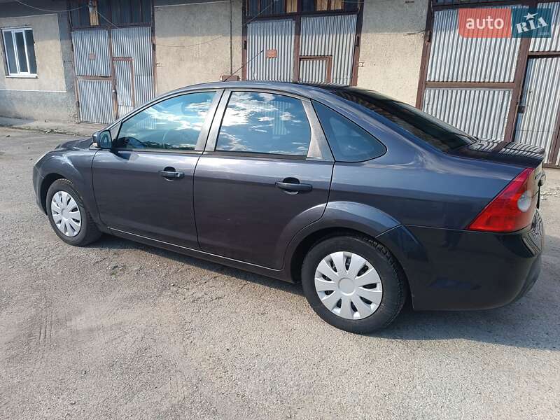 Седан Ford Focus 2010 в Ивано-Франковске