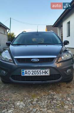 Универсал Ford Focus 2010 в 
