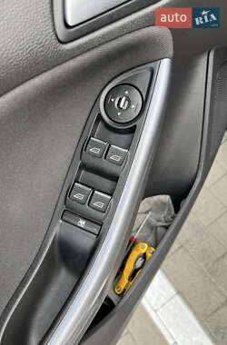 Универсал Ford Focus 2012 в 