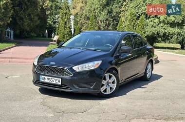 Седан Ford Focus 2015 в 