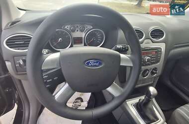Универсал Ford Focus 2010 в 
