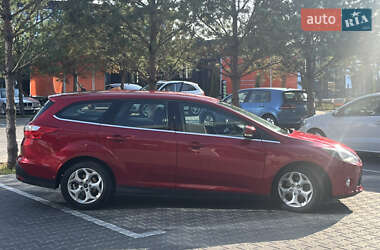 Универсал Ford Focus 2012 в 