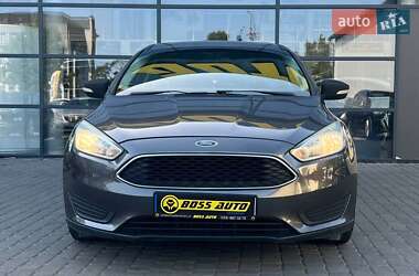 Седан Ford Focus 2015 в 