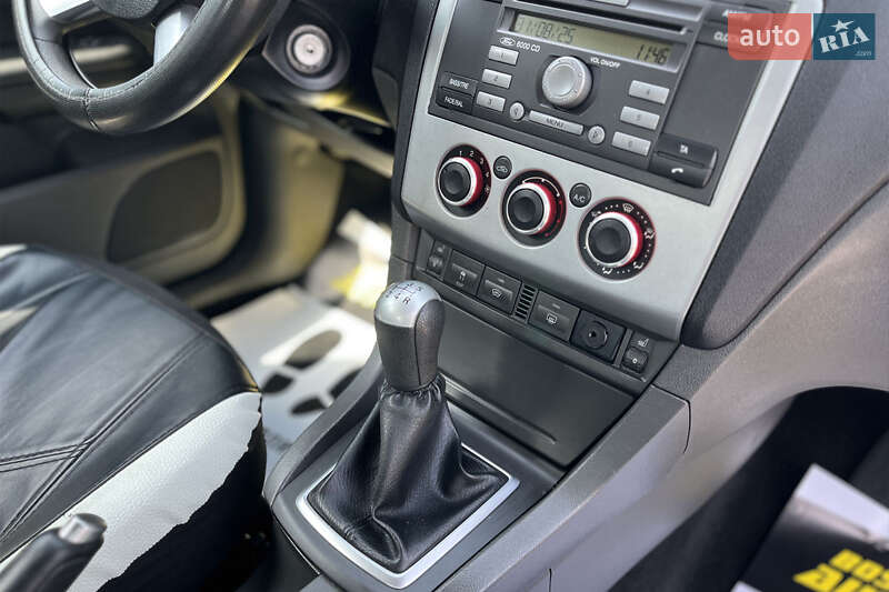 Хэтчбек Ford Focus 2006 в Коломые