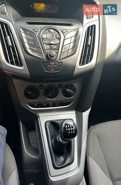 Универсал Ford Focus 2011 в 
