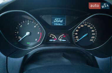 Универсал Ford Focus 2013 в 