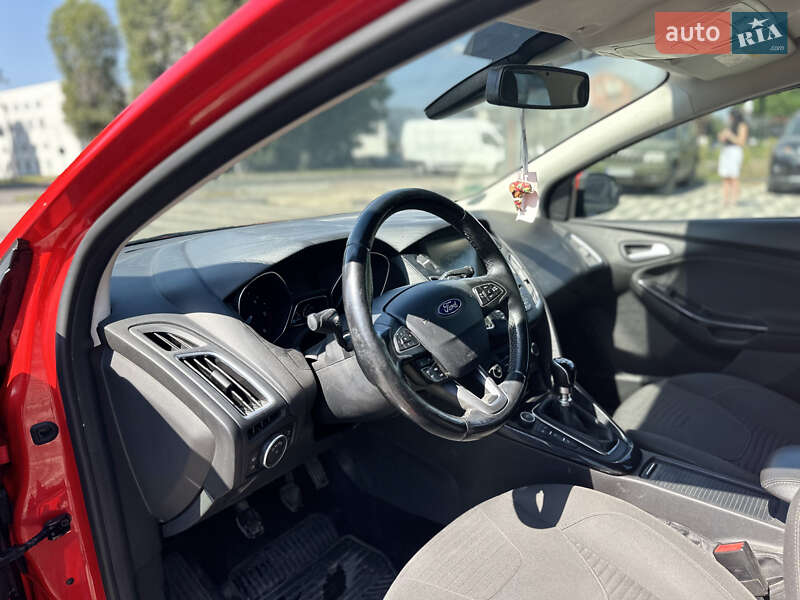 Универсал Ford Focus 2015 в Львове фото 9 Универсал Ford Focus 2015 в Львове