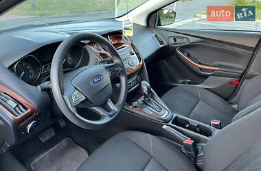 Седан Ford Focus 2016 в 