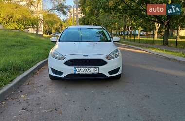 Седан Ford Focus 2017 в 