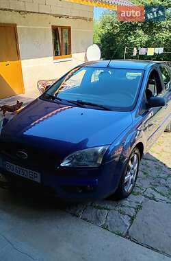 Хэтчбек Ford Focus 2006 в 