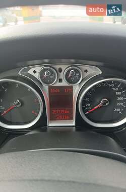 Универсал Ford Focus 2010 в 