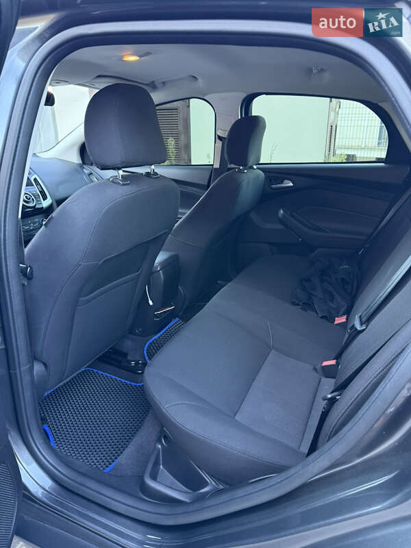 Седан Ford Focus 2015 в Одессе фото 12 Седан Ford Focus 2015 в Одессе