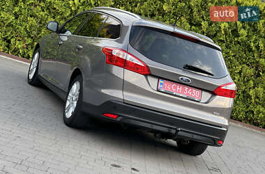 Универсал Ford Focus 2014 в 