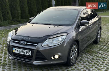 Седан Ford Focus 2013 в 