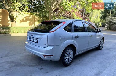 Хетчбек Ford Focus 2011 в 