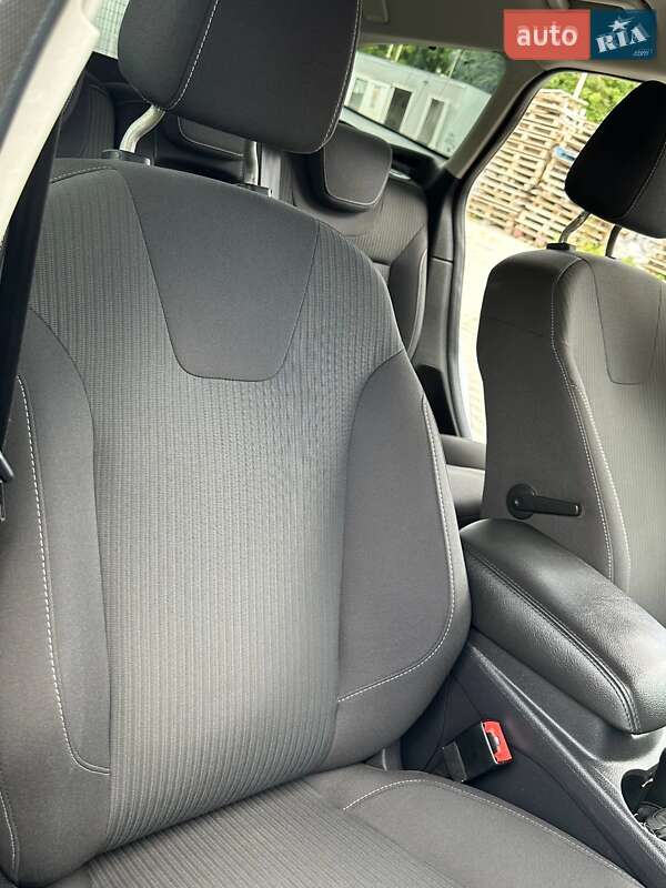 Универсал Ford Focus 2011 в Дрогобыче