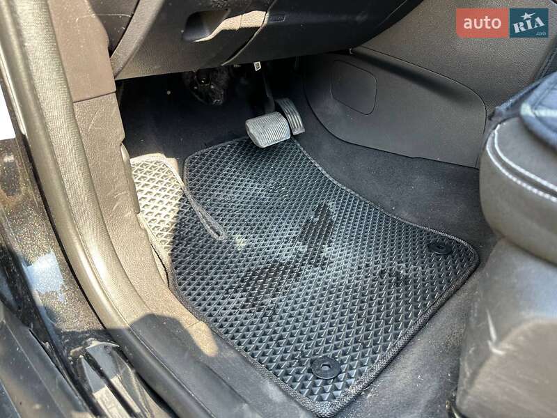 Седан Ford Focus 2015 в Дубно