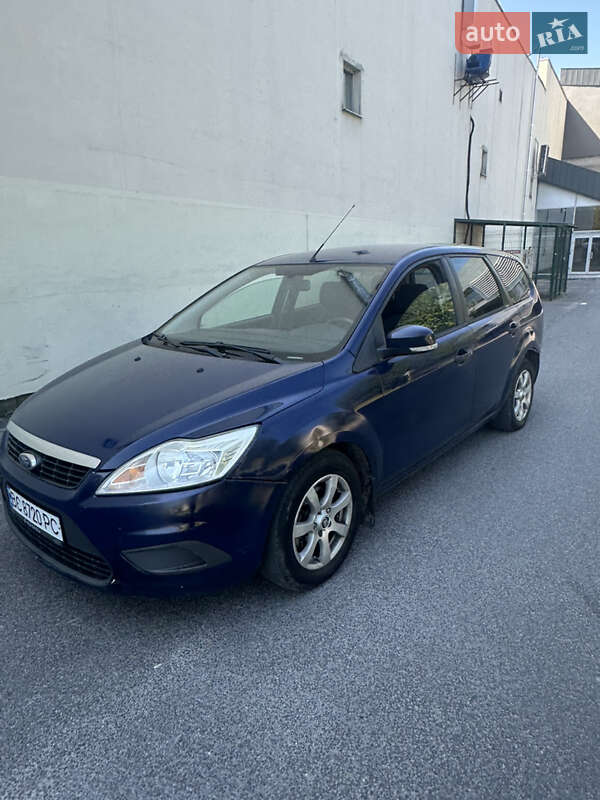 Универсал Ford Focus 2010 в 